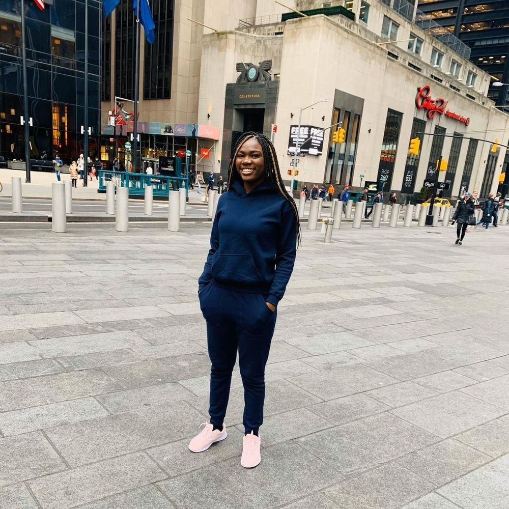 Meet your Posher, Favour